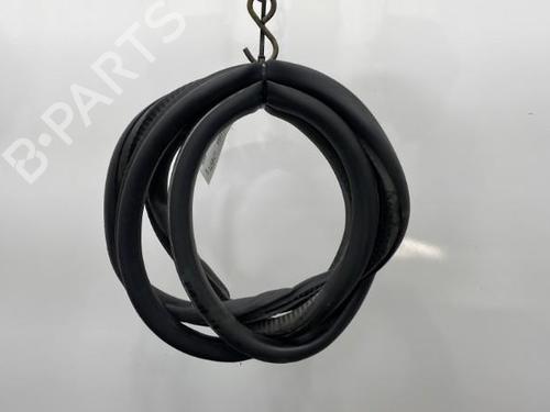Used Rubber door seal VW GOLF V (1K1) 1.9 TDI (105 hp) 20417546
