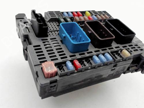 Fuse box CITROËN C4 II (NC_) 1.6 HDi 90 | BP38101253E1 - Image 2