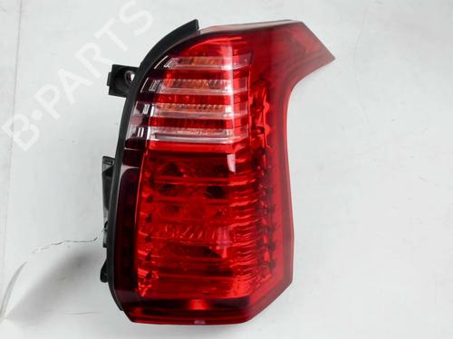 right-taillight-peugeot-5008-0u_-0e_-2009-2010-2011-2012-2013-2014-2015-2016-2017-39760302 main image
