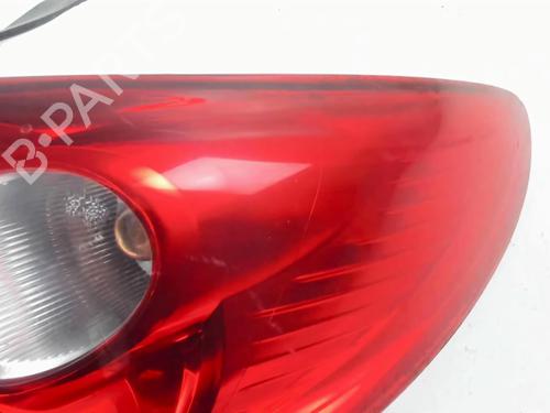 Right taillight PEUGEOT 206+ (2L_, 2M_) 1.4 HDi eco 70 | BP32275876C35