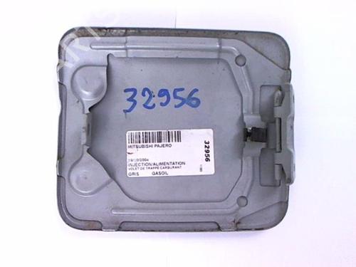 Fuel flap MITSUBISHI PAJERO III (V7_W, V6_W) 3.2 Di-D (V68W, V78W) | BP20478508C131 