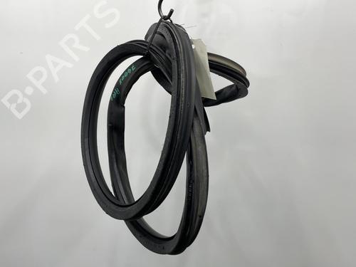 Rubber door seal SEAT LEON (1P1) 1.6 TDI | BP20393160C142 