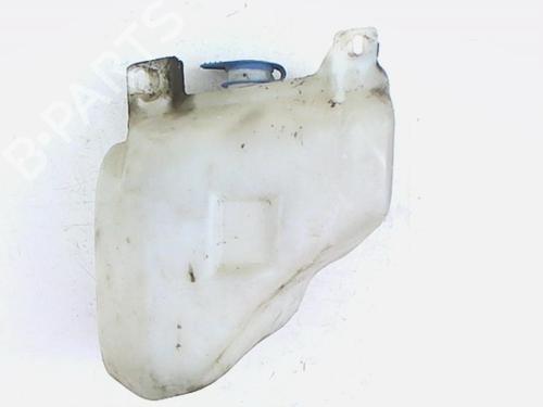 Used Windscreen washer tank VW GOLF III (1H1) 1.9 D (64 hp) 20403919
