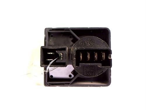 Used Headlight switch Headlight switch CITROËN JUMPER I Van (230L) 2.5 D (86 hp) 21235337 21235337