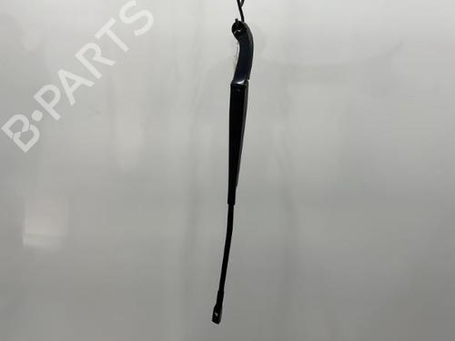 Used Front windshield wiper arm AUDI A3 Sportback (8VA, 8VF) 2.0 TDI (150 hp) 20463583