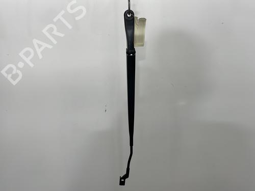 Used Front windshield wiper arm OPEL CORSA F (P2JO) CORSA-e (68) (136 hp) 27504463
