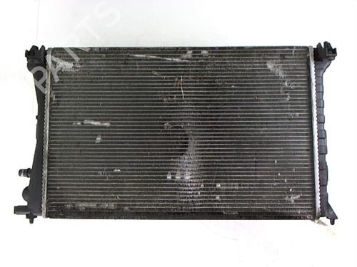Used Water radiator Water radiator PEUGEOT 406 Coupe (8C) 2.2 HDI (133 hp) 20399072 20399072