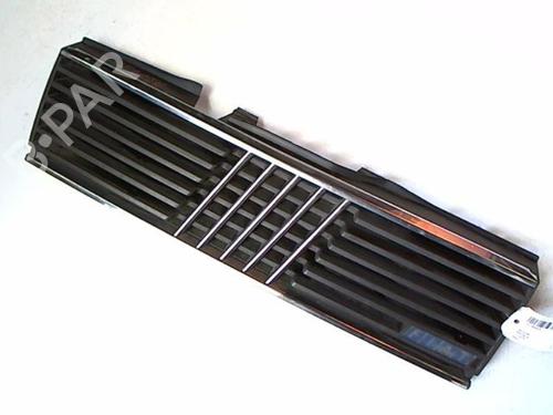 Used Grille FIAT REGATA (138_) 70 1.3 (65 hp) 21203545