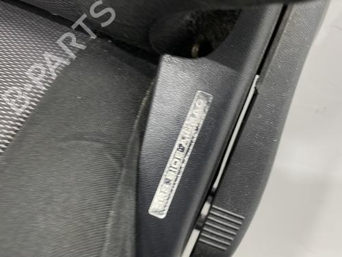 Left front seat TOYOTA COROLLA (_E12_) 1.4 D (NDE120_, NDE120R) | BP31932305C15 