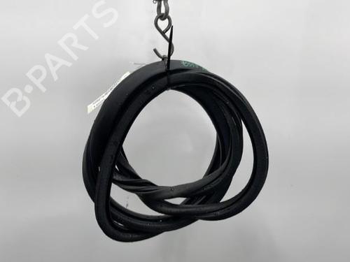 Used Rubber door seal PEUGEOT 308 II (LB_, LP_, LW_, LH_, L3_) 1.2 THP 130 (131 hp) 20397139