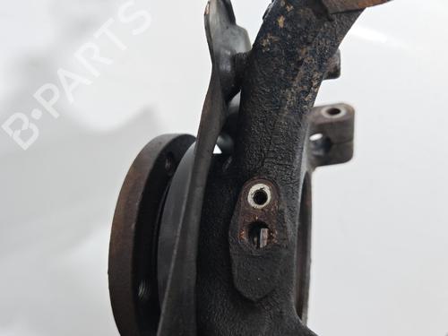 Used Left front steering knuckle Left front steering knuckle FIAT 500L (351_, 352_) 1.3 D Multijet (199LXY1A, 199LXY11) (84 hp) 39904751 39904751