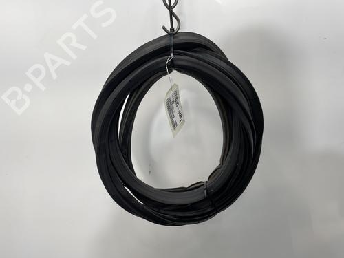 Gummiliste HYUNDAI ix35 (LM, EL, ELH) 1.7 CRDi (116 hp) 31631437