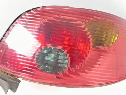 Used Right taillight PEUGEOT 206 CC (2D) 1.6 16V (2DNFUF, 2DNFUR) (109 hp) 20446772