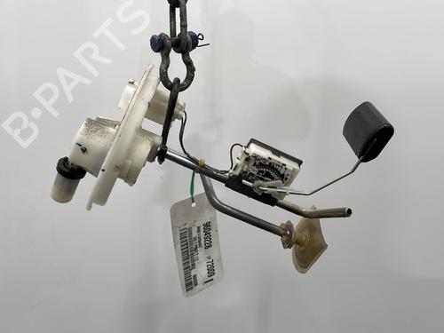 Used Fuel pump KIA RIO II (JB) 1.5 CRDi (110 hp) 21384863