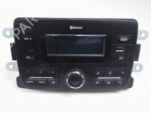 Bilradio DACIA DUSTER (HS_) 1.6 SCe 115 (115 hp) 30547742