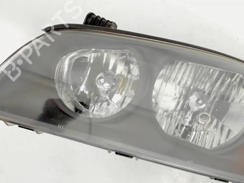 Used Left headlight Left headlight HYUNDAI ELANTRA III (XD) 2.0 CRDi (113 hp) 20402949 20402949
