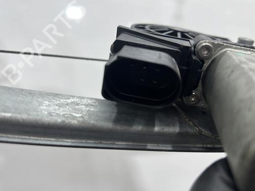 Rear right window mechanism BMW 1 (E87) 120 d | BP30137046C25