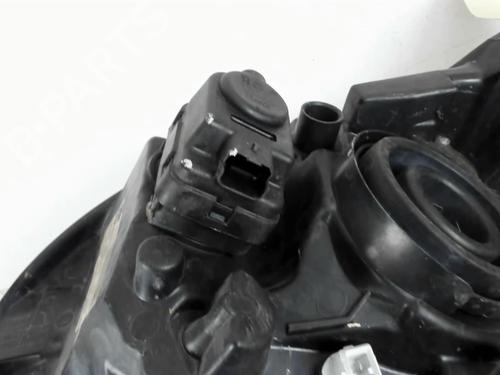 Højre forlygte PEUGEOT 107 (PM_, PN_) 1.4 HDi | BP29976519C29 