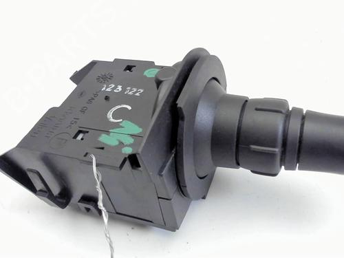 Switch RENAULT SCÉNIC II (JM0/1_) 1.9 dCi (JM0G, JM12, JM1G, JM2C) | BP32264252I30 