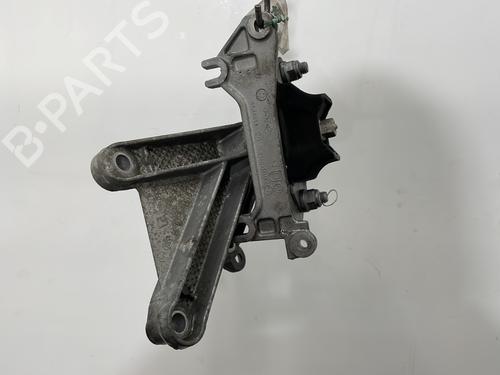 Used Gearbox mount Gearbox mount DACIA SANDERO 1.5 dCi (68 hp) 33687864 33687864