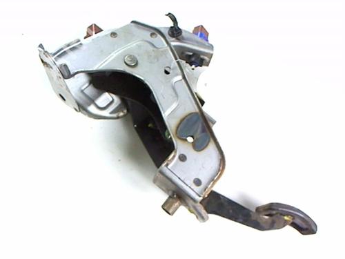 Used Clutch pedal Clutch pedal RENAULT KOLEOS I (HY_) 2.0 dCi 4x4 (HY0K) (150 hp) 21234625 21234625