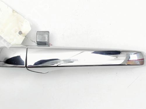 Used Front right exterior door handle CHRYSLER 300C Touring (LX, LE) 3.0 CRD (218 hp) 32264329