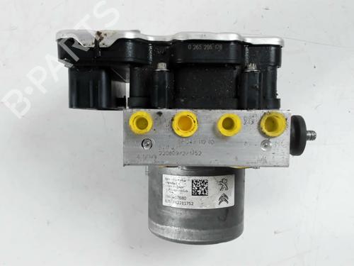 Pompe ABS PEUGEOT 208 II (UB_, UP_, UW_, UJ_) e-208 (136 hp) 26641973
