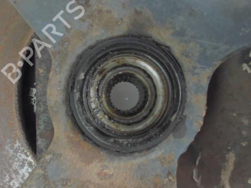 Used Right front steering knuckle Right front steering knuckle HYUNDAI ACCENT I (X-3) 1.3 i 12V (84 hp) 20424954 20424954