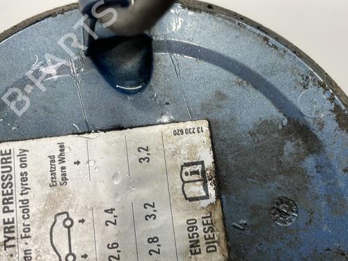 Fuel flap OPEL MERIVA A MPV (X03) 1.7 CDTI (E75) | BP25748088C131 
