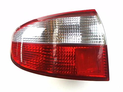 Venstre Baklys DAEWOO LANOS Saloon (KLAT) 1.5 (86 hp) 25263799