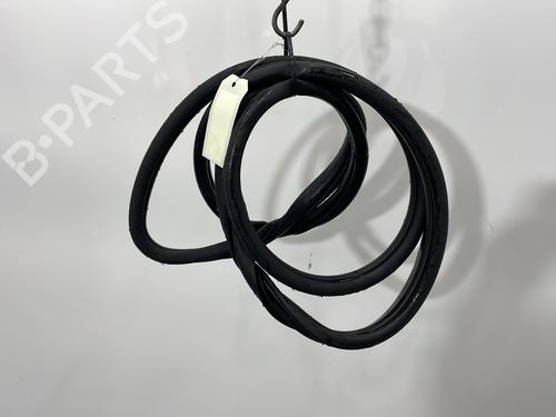 Gummiliste HYUNDAI ix35 (LM, EL, ELH) 1.7 CRDi (116 hp) 31631425