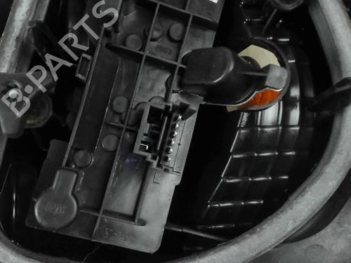 left-taillight-renault-thalia-ii-lu_-2008-36817346 main image