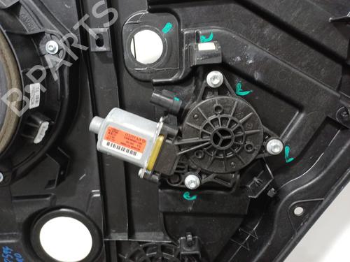 Rudehejsemekanisme Højre bagtil Rudehejsemekanisme Højre bagtil HYUNDAI TUCSON (TL, TLE) 1.6 CRDi (116 hp) 36817498 36817498