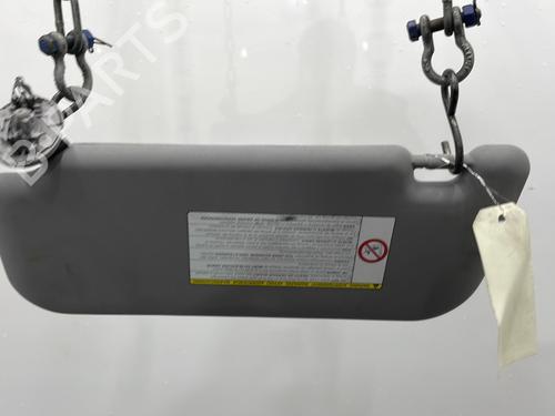 Used Right sun visor Right sun visor TOYOTA YARIS (_P9_) 1.33 VVT-i (NSP90_, NSP90R) (100 hp) 20695261 20695261
