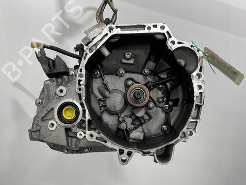 Used Gearbox DACIA SANDERO II 1.0 SCe 75 (B8JC, B8JD, B8NC) (73 hp) 28413910