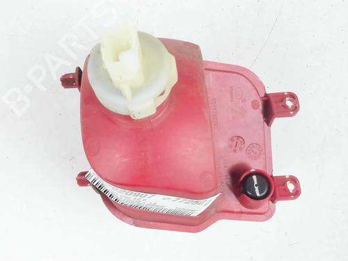 Used Rear bumper right light Rear bumper right light PEUGEOT 3008 II SUV (MC_, MR_, MJ_, M4_) 1.6 BlueHDi 120 (120 hp) 39733588 39733588