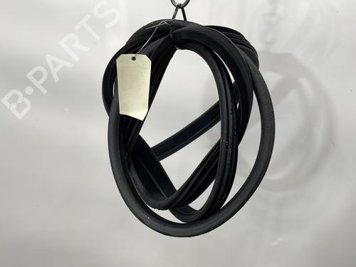 Rubber door seal VOLVO XC90 I (275) D5 AWD | BP28567640C142 
