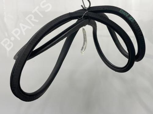 Rubber door seal VW POLO IV (9N_, 9A_) 1.9 SDI | BP20441711C142 