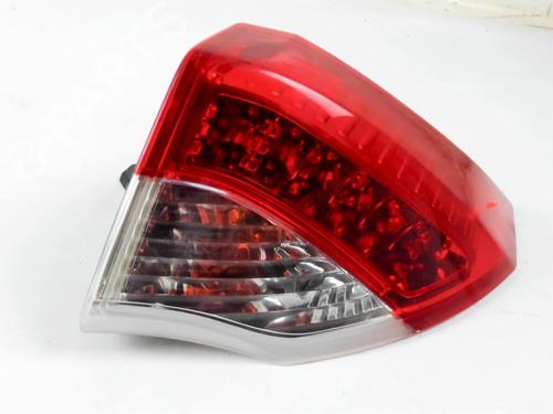 Used Right taillight RENAULT LAGUNA III (BT0/1) 2.0 dCi (BT01, BT08, BT09, BT0E, BT0K, BT12, BT1C, BT1D,... (150 hp) 29375029