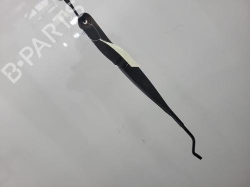 Front windshield wiper arm KIA SOUL I (AM) 1.6 CRDi 128 | BP20420465C143 