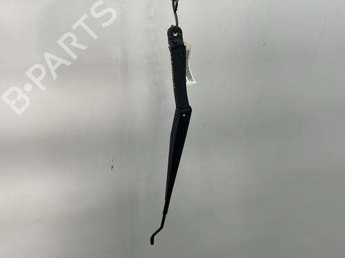 Used Front windshield wiper arm HYUNDAI TUCSON (JM) 2.0 CRDi (136 hp) 24173319