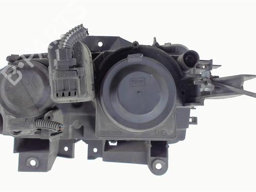 Right headlight RENAULT ESPACE III (JE0_) 2.2 dCi (JE0K) | BP25264520C29 