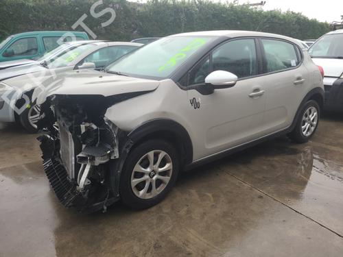 Brugte CITROËN C3 III (SX) 1.2 PureTech 82 (83 hp) 4431819