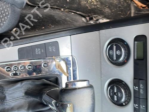 Electronic module VW PASSAT B6 (3C2) 2.0 TDI 16V | BP21238084M83 - Image 10
