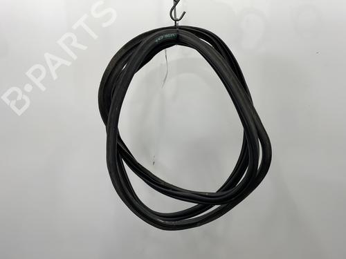 Used Rubber door seal OPEL ZAFIRA / ZAFIRA FAMILY B (A05) 1.7 CDTI (M75) (125 hp) 24810222