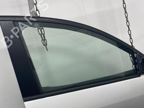 Used Right front door RENAULT MEGANE III Hatchback (BZ0/1_, B3_) 1.5 dCi (BZ0C) (90 hp) 20441004