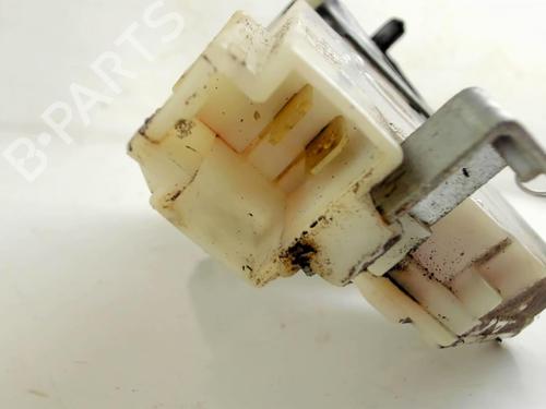 Used Rear left lock FORD MAVERICK (UDS, UNS) 2.7 TD (100 hp) 21236379