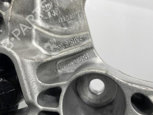 Used Gearbox mount Gearbox mount PEUGEOT 2008 II (UD_, US_, UY_, UJ_, UR_, UC_) 1.2 PureTech 130 (USHNS, URHNS) (130 hp) 30602885 30602885