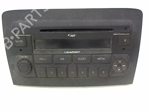 Used Radio FIAT IDEA (350_) 1.3 D Multijet (70 hp) 20412001