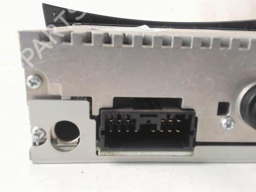 Used Radio MITSUBISHI GRANDIS (NA_W) 2.0 DI-D (NA8W) (140 hp) 20388989